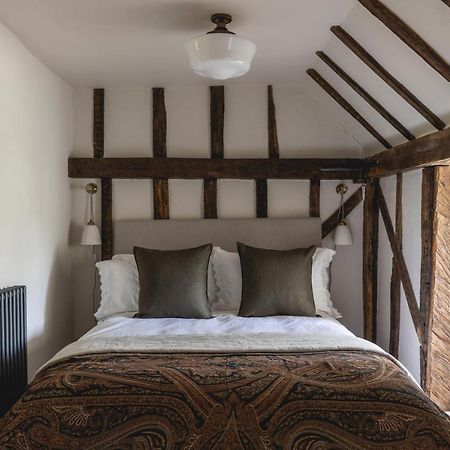 Cosy Cottage With Beautiful Garden, Hottub & Sauna Marden  Exterior photo